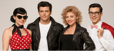 Disfraces de los Años 50: Vuelve el Estilo Rockabilly con Mucho Glamour
