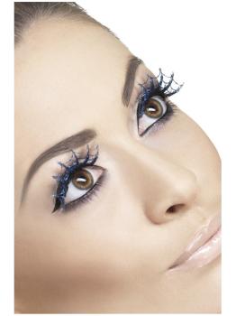 Pestañas de telaraña azules