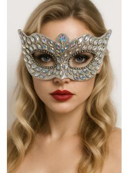 Antifaz plateado de plástico con gemas y strass sobre cartoncillo