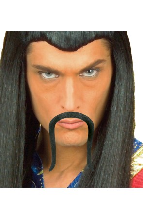 Bigote de Chino Lee