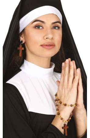Pendientes y rosario de religiosa