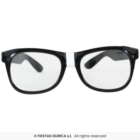 Set de Accesorios Nerd con Gafas, Pajarita y Tirantes